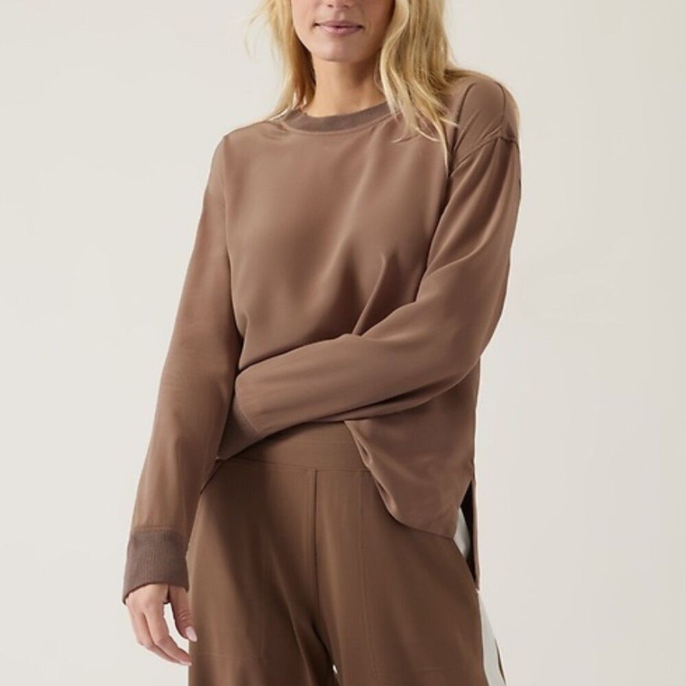 Athleta Long Sleeve Silky Contrast Sweatshirt XS